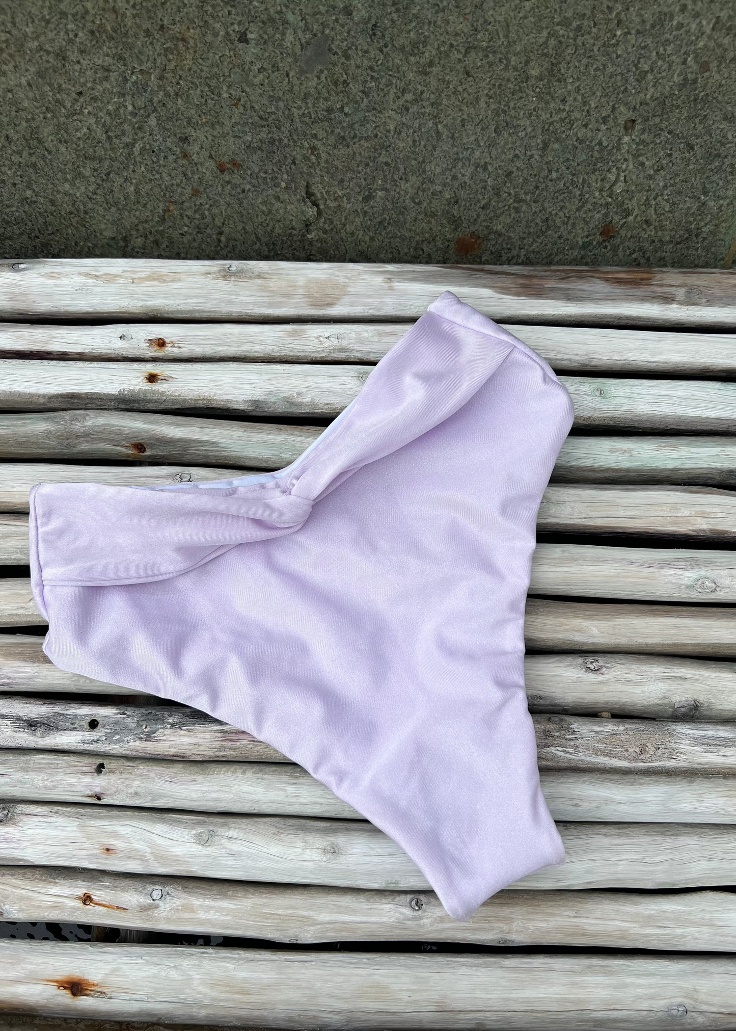 Candy Cherry Bottom